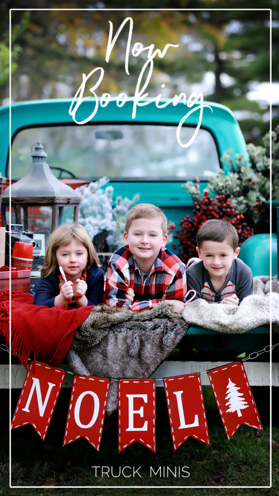 Chicago | Naperville |Christmas | Holiday | Vintage Truck | Photography Mini Sessions